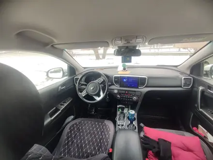 Kia Sportage 2021 года за 10 500 000 тг. в Алматы – фото 4
