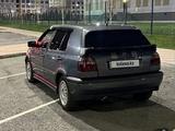 Volkswagen Golf 1998 годаүшін2 500 000 тг. в Астана – фото 2