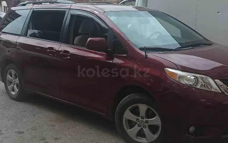 Toyota Sienna 2011 годаүшін6 800 000 тг. в Актобе