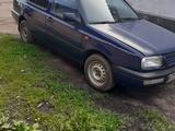 Volkswagen Vento 1993 годаfor1 250 000 тг. в Макинск – фото 4