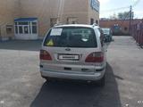 Ford Galaxy 2004 года за 2 600 000 тг. в Караганда – фото 3