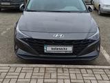 Hyundai Elantra 2023 года за 9 900 000 тг. в Атырау – фото 3