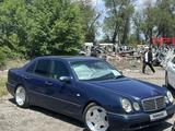 Mercedes-Benz E 320 1996 года за 2 500 000 тг. в Алматы – фото 5