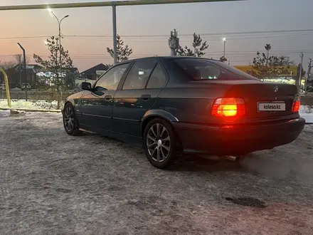 BMW 328 1993 года за 2 200 000 тг. в Алматы – фото 3