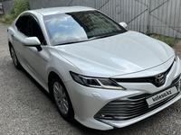 Toyota Camry 2019 года за 13 000 000 тг. в Алматы