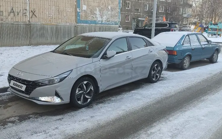 Hyundai Elantra 2021 года за 9 999 999 тг. в Усть-Каменогорск