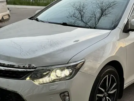 Toyota Camry 2017 года за 13 400 000 тг. в Алматы – фото 9