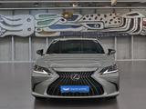 Lexus ES 250 Premium 2022 годаүшін18 990 000 тг. в Алматы – фото 2