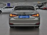 Lexus ES 250 Premium 2022 годаүшін18 990 000 тг. в Алматы – фото 5