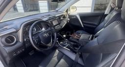 Toyota RAV4 2014 годаfor7 500 000 тг. в Атырау – фото 3
