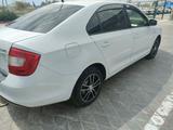 Skoda Rapid 2014 года за 4 550 500 тг. в Атырау – фото 4