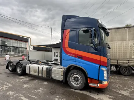 Volvo  FH 2018 года за 37 500 000 тг. в Алматы – фото 2