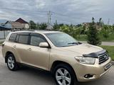 Toyota Highlander 2008 года за 6 300 000 тг. в Алматы