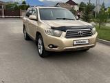 Toyota Highlander 2008 года за 6 300 000 тг. в Алматы – фото 2