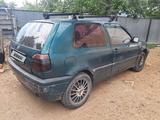 Volkswagen Golf 1994 годаfor550 000 тг. в Астана – фото 2
