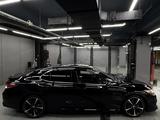 Toyota Camry 2019 года за 12 800 000 тг. в Алматы – фото 2