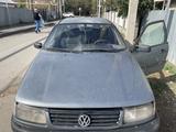 Volkswagen Passat 1994 года за 1 000 000 тг. в Алматы – фото 3