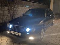 Mercedes-Benz E 220 2002 года за 3 100 000 тг. в Алматы