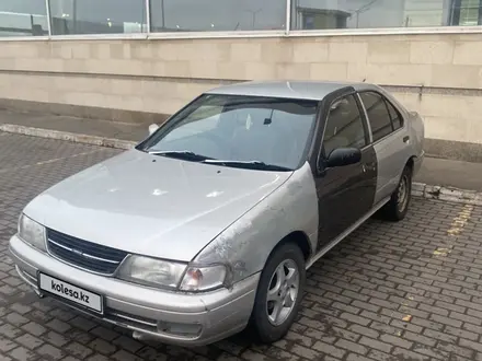 Nissan Sunny 1996 года за 990 000 тг. в Астана – фото 2