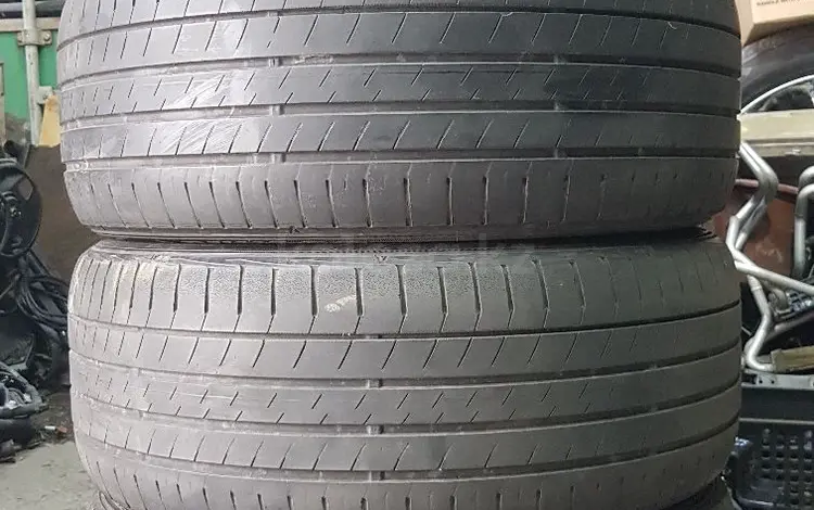 Резина 225/50 r17 Dunlop из Японии за 72 000 тг. в Алматы