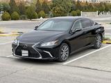 Lexus ES 350 2018 годаfor23 300 000 тг. в Актау – фото 2