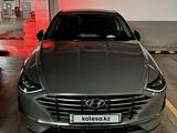 Hyundai Sonata 2021 года за 13 600 000 тг. в Астана – фото 4