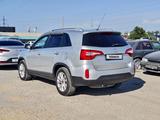Kia Sorento 2013 года за 8 500 000 тг. в Шымкент – фото 2