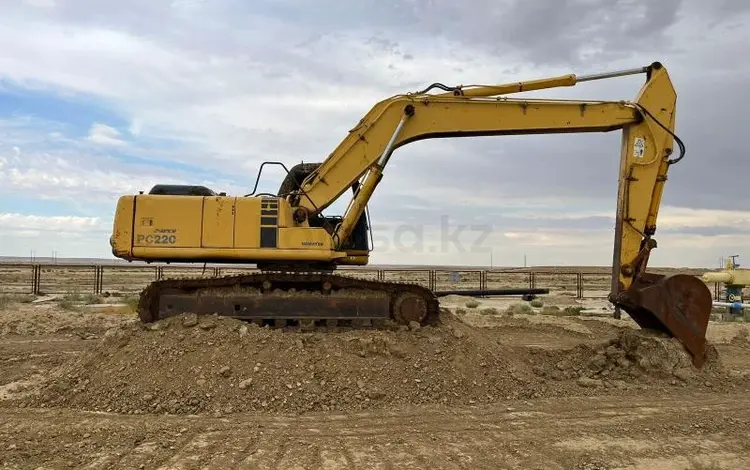 Komatsu  PC-220 2001 года за 3 980 000 тг. в Бейнеу