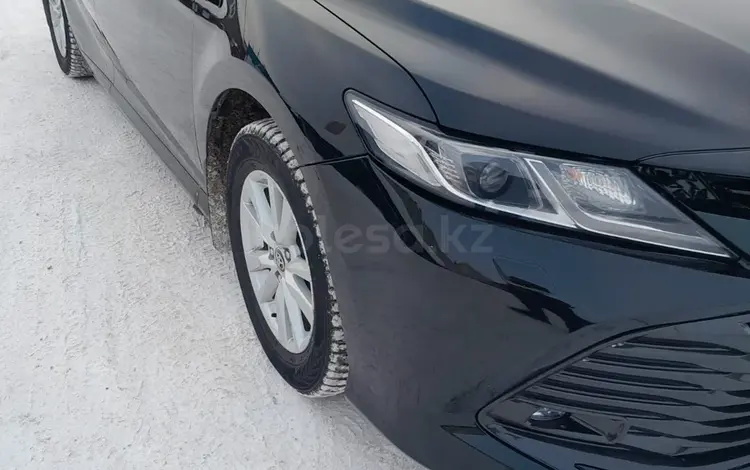 Toyota Camry 2018 года за 12 500 000 тг. в Астана