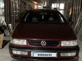 Volkswagen Passat 1995 годаfor2 100 000 тг. в Шымкент – фото 4