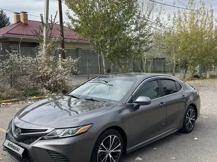 Toyota Camry 2019 года за 12 500 000 тг. в Алматы