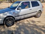 Volkswagen Golf 1992 года за 1 500 000 тг. в Байконыр – фото 2