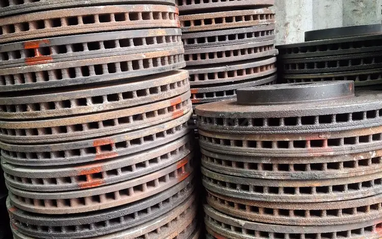 Диск за 7 000 тг. в Алматы
