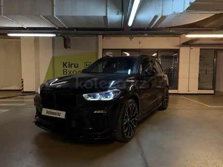 BMW X5 2019 года за 29 000 000 тг. в Алматы – фото 2