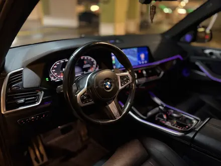BMW X5 2019 года за 29 000 000 тг. в Алматы – фото 27