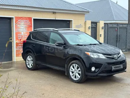 Toyota RAV4 2015 года за 10 500 000 тг. в Уральск – фото 4
