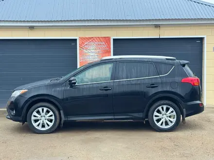 Toyota RAV4 2015 года за 10 500 000 тг. в Уральск – фото 3