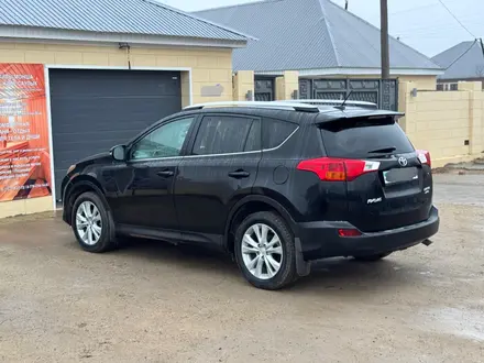 Toyota RAV4 2015 года за 10 500 000 тг. в Уральск – фото 5