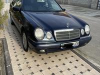 Mercedes-Benz E 320 1998 годаүшін9 000 000 тг. в Алматы