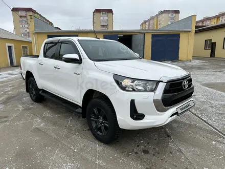 Toyota Hilux 2021 года за 17 500 000 тг. в Атырау