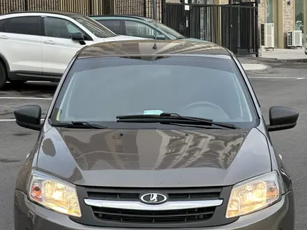 ВАЗ (Lada) Granta 2190 2018 года за 2 800 000 тг. в Шымкент
