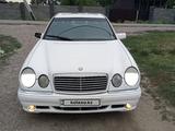 Mercedes-Benz E 220 1996 года за 1 500 000 тг. в Алматы