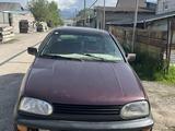 Volkswagen Golf 1993 годаүшін1 200 000 тг. в Алматы