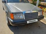 Mercedes-Benz E 200 1991 годаүшін1 300 000 тг. в Уральск