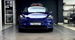 Tesla Model Y 2021 года за 18 500 000 тг. в Алматы – фото 2