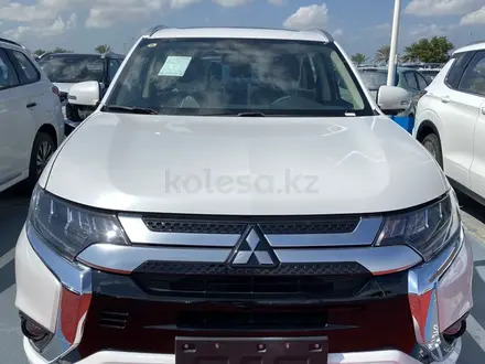 Mitsubishi Outlander 2022 года за 11 300 000 тг. в Алматы – фото 7