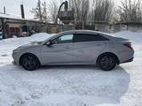 Hyundai Elantra 2022 годаfor9 800 000 тг. в Алматы