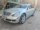 Mercedes-Benz R 500 2007 годаүшін10 500 000 тг. в Астана – фото 2