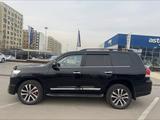 Toyota Land Cruiser 2017 годаүшін26 500 000 тг. в Алматы – фото 2