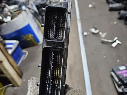 Блок управления двигателем АКПП компьютер мозги ЭБУ за 5 000 тг. в Алматы – фото 2